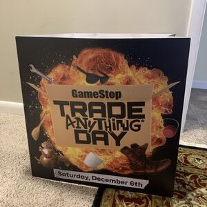 GAMESTOP TARDE ANYTHING DAY PROMOTIONAL STORE POSTER BOX 20X20X20 FOLD OUT